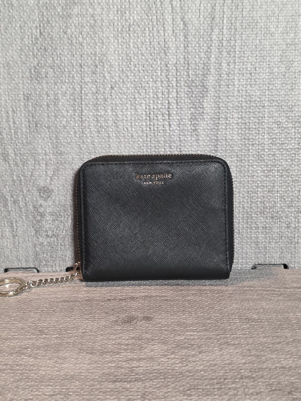 KATE SPADE NEW YORK Leather Bifold Zipper Wallet
